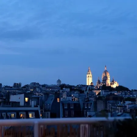 Romantic Montmartre & Sopi * Paris