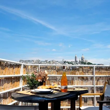 Romantic Montmartre & Sopi Apartment *